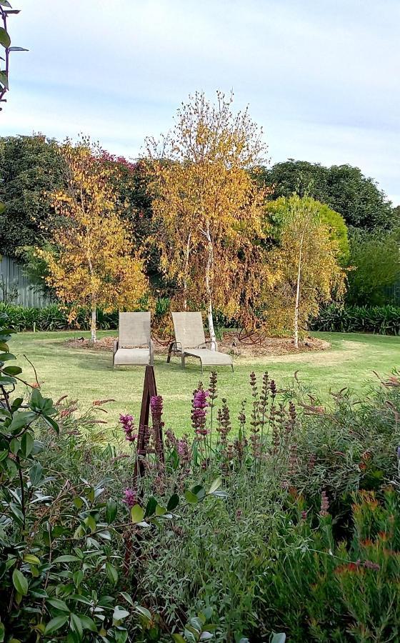 Kennedy House Euroa Perfect For Short Term Stays Exterior photo